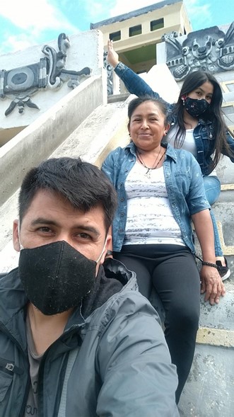 This image has an empty alt attribute; its file name is picture38.jpg